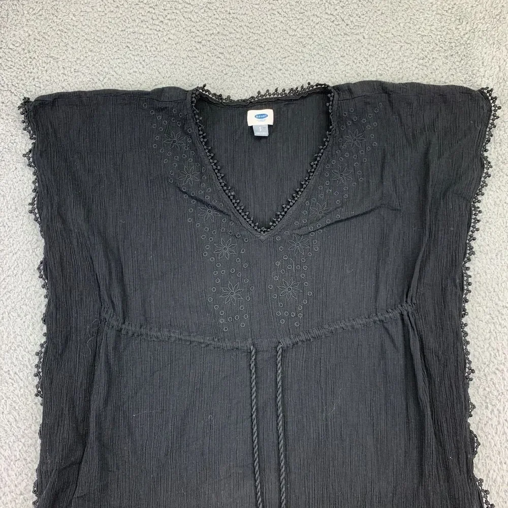 Old Navy Pullover Womens Small Black‎ Cap Sleeve Beach Cover Up V-Neck Embroider